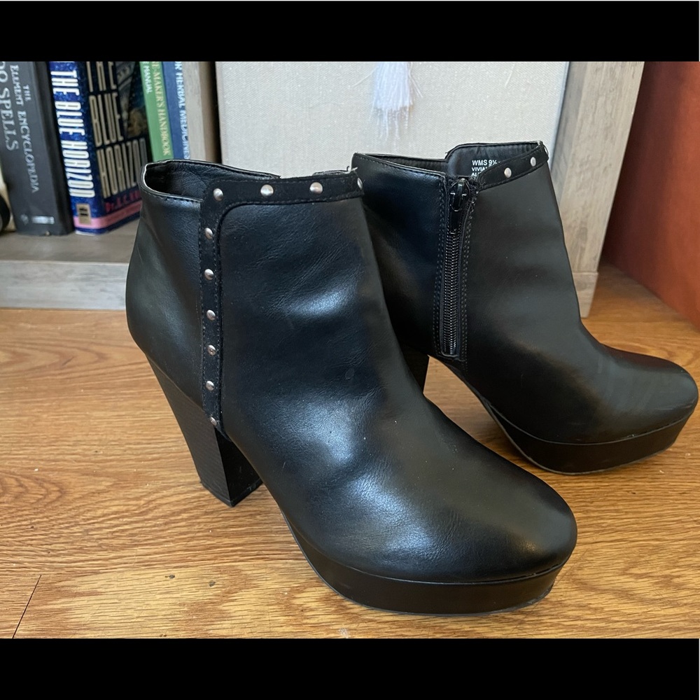 Black Booties
